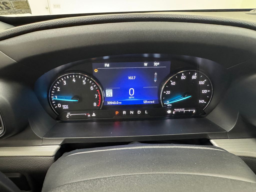 Vehicle image 22 of 46