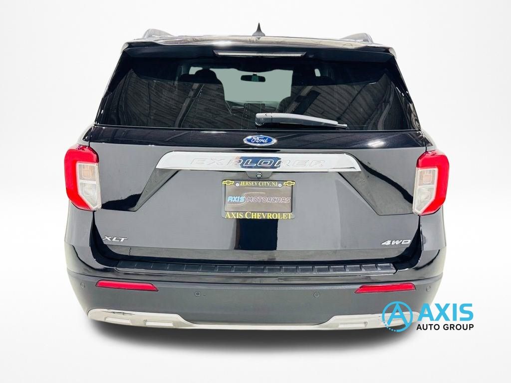 2022 Ford Explorer XLT Image 28 of 92