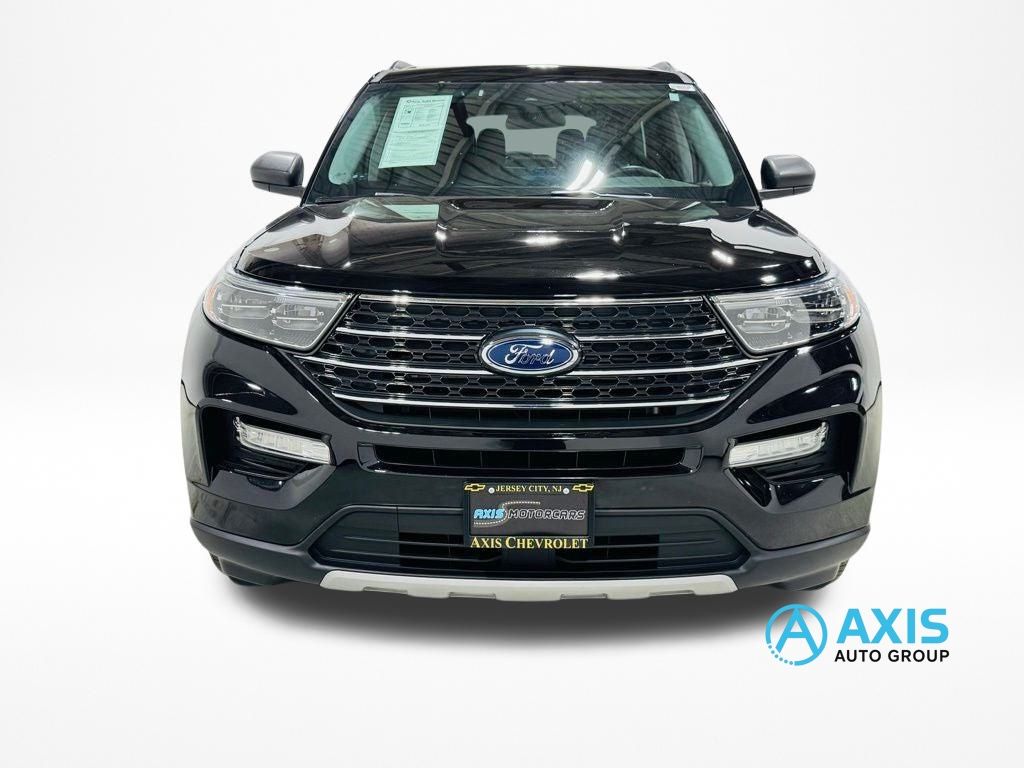 2022 Ford Explorer XLT Image 14 of 92