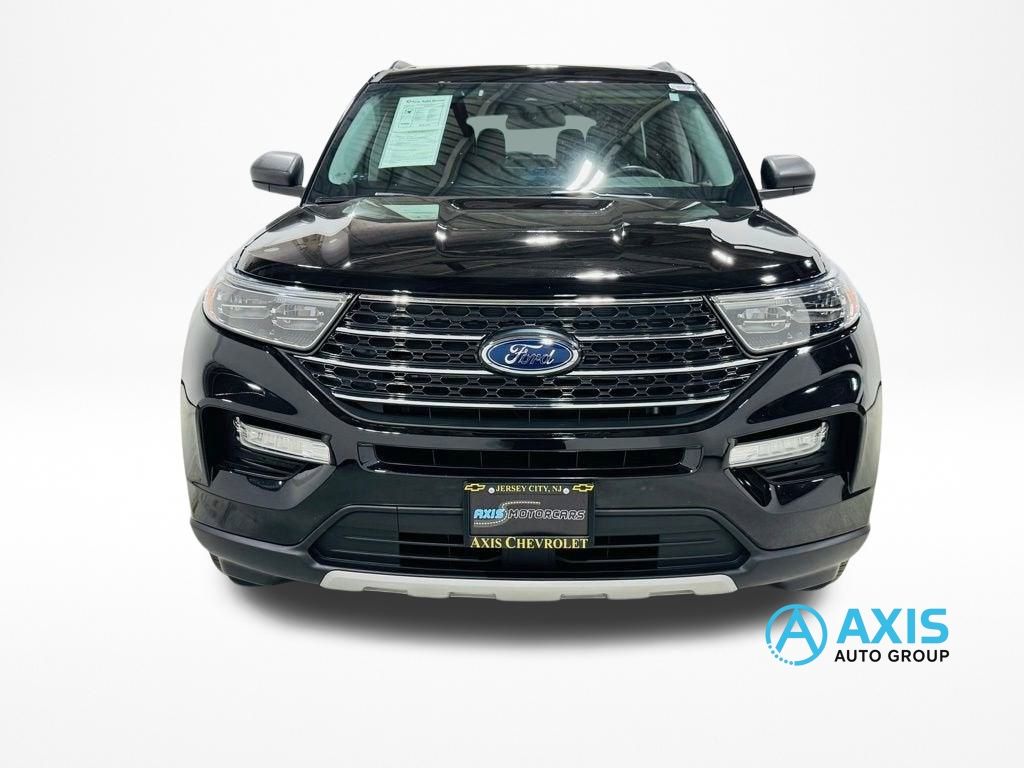 2022 Ford Explorer XLT Image 11 of 92
