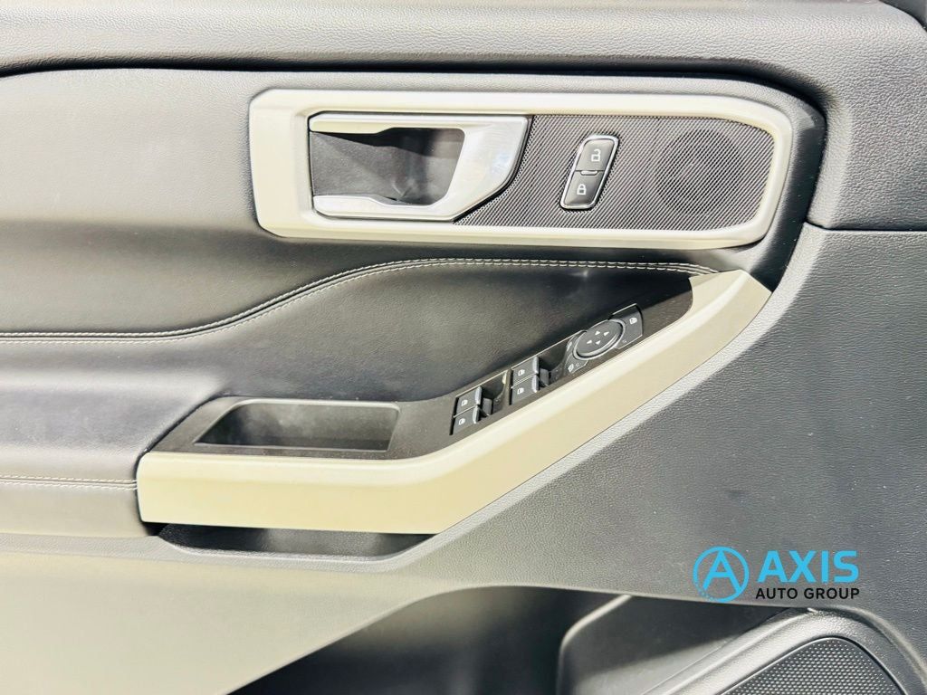 2022 Ford Explorer XLT Image 75 of 92