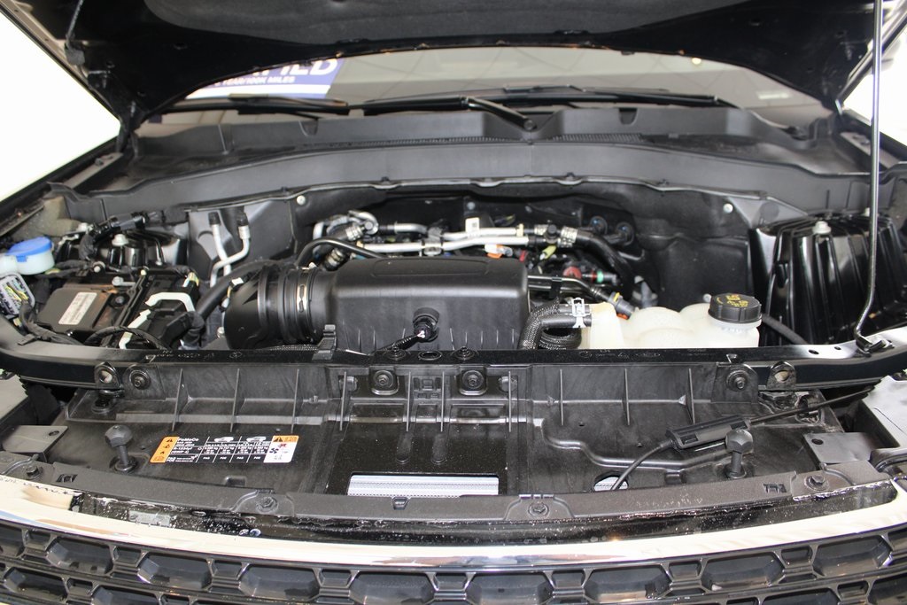 Vehicle image 15 of 46
