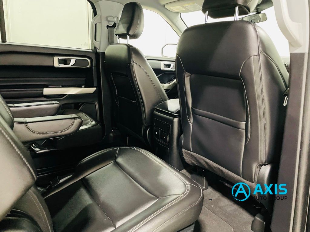 2022 Ford Explorer XLT Image 27 of 47
