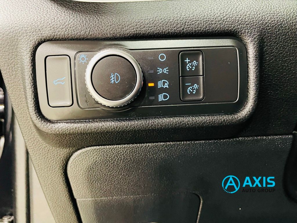 2022 Ford Explorer XLT Image 43 of 47