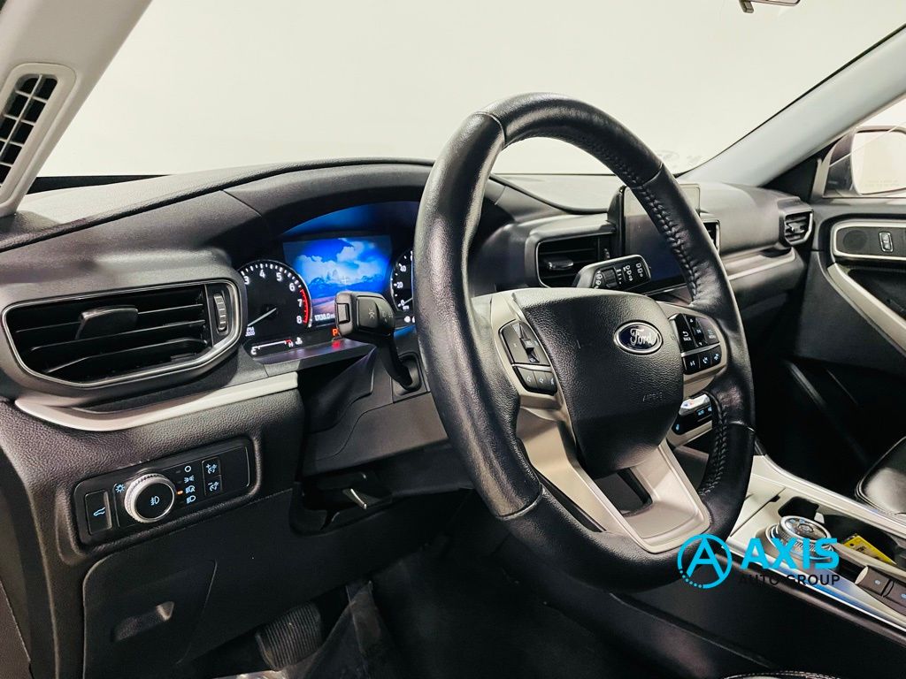 2022 Ford Explorer XLT Image 33 of 47