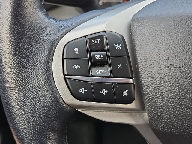 Vehicle image 43 of 50