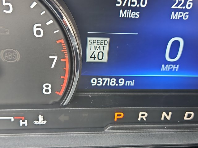 Vehicle image 21 of 50