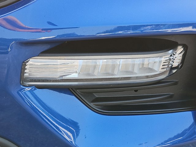 Vehicle image 33 of 50