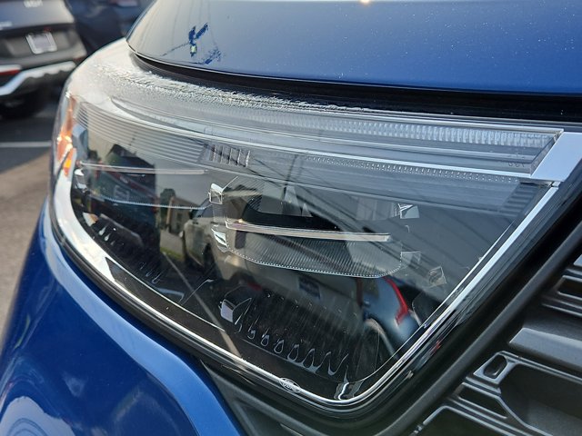 Vehicle image 29 of 50