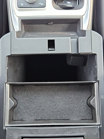 Vehicle image 24 of 50