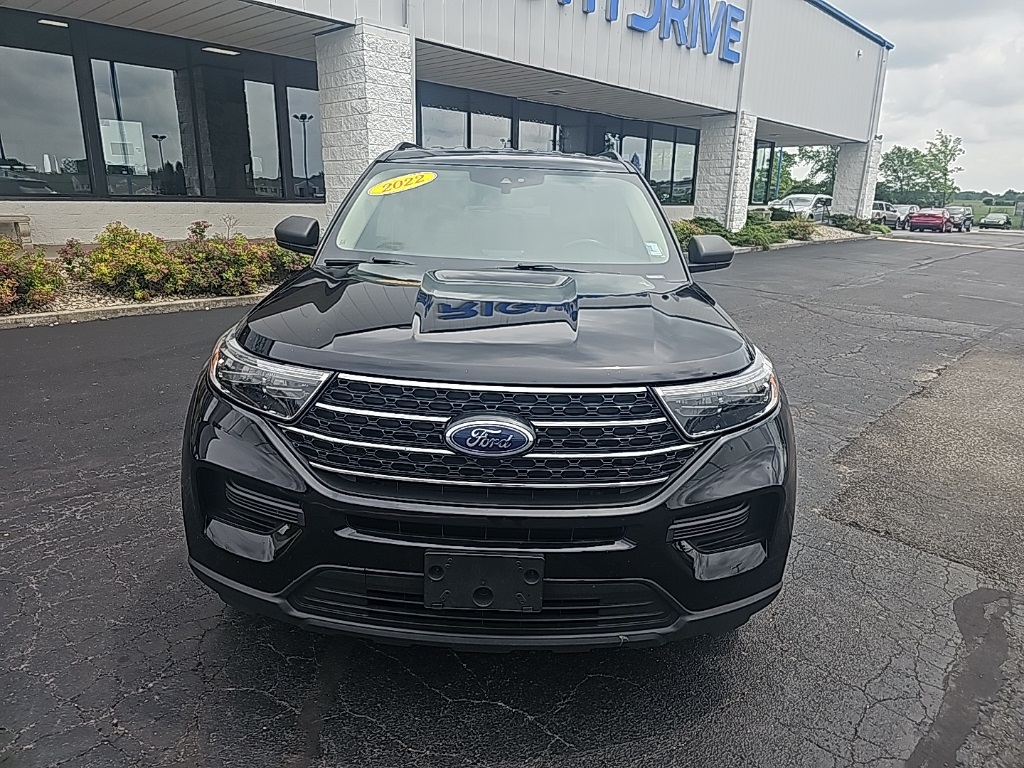 Vehicle image 9 of 28