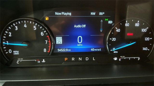 Vehicle image 36 of 52
