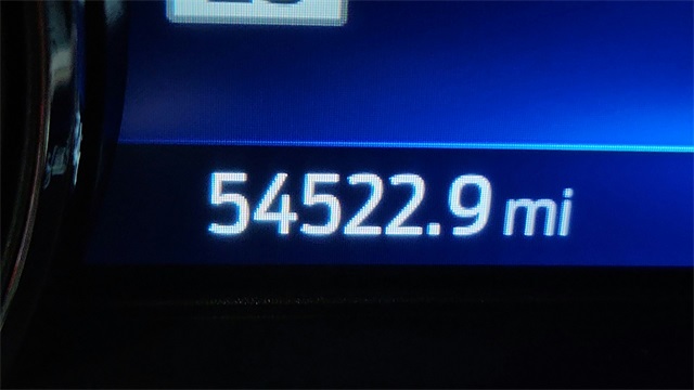 Vehicle image 35 of 52