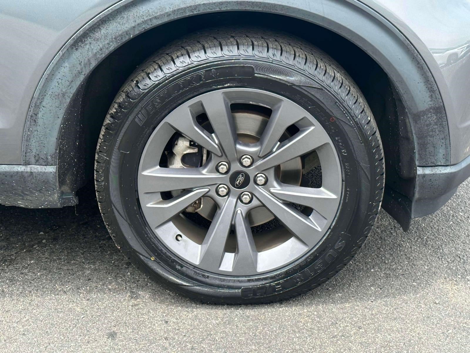 Vehicle image 14 of 37