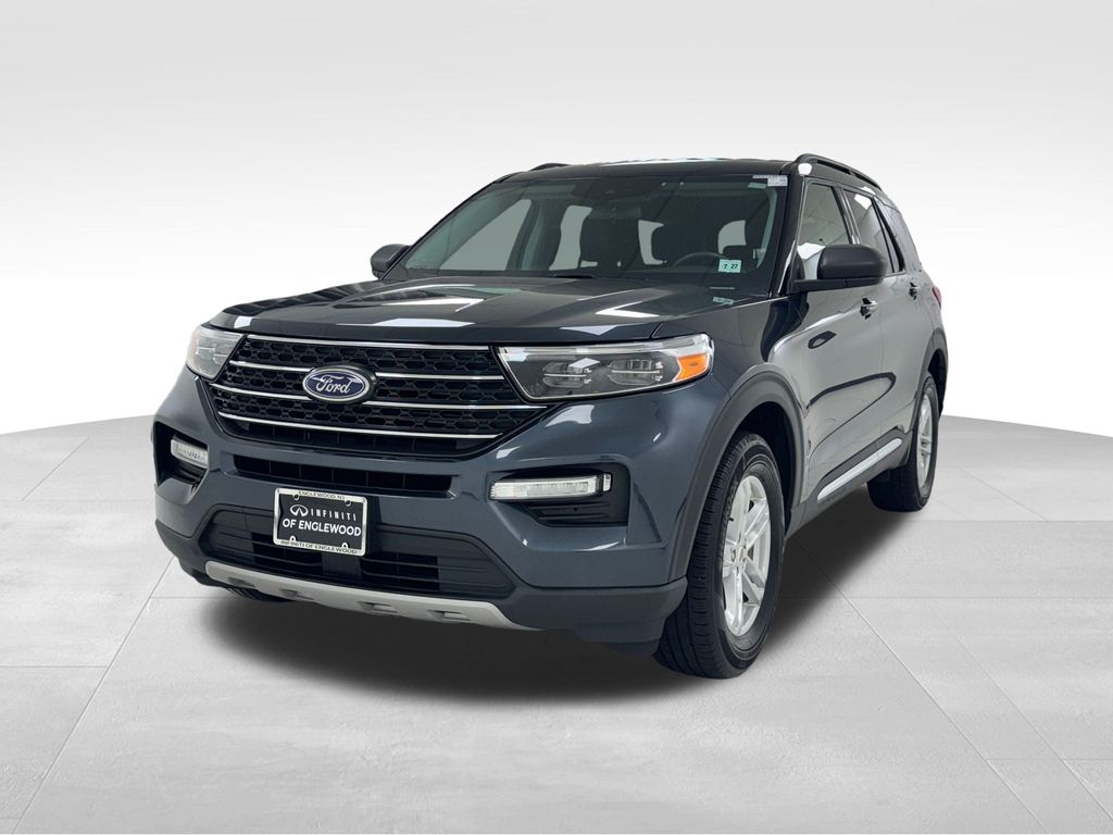 Vehicle image 1 of 40