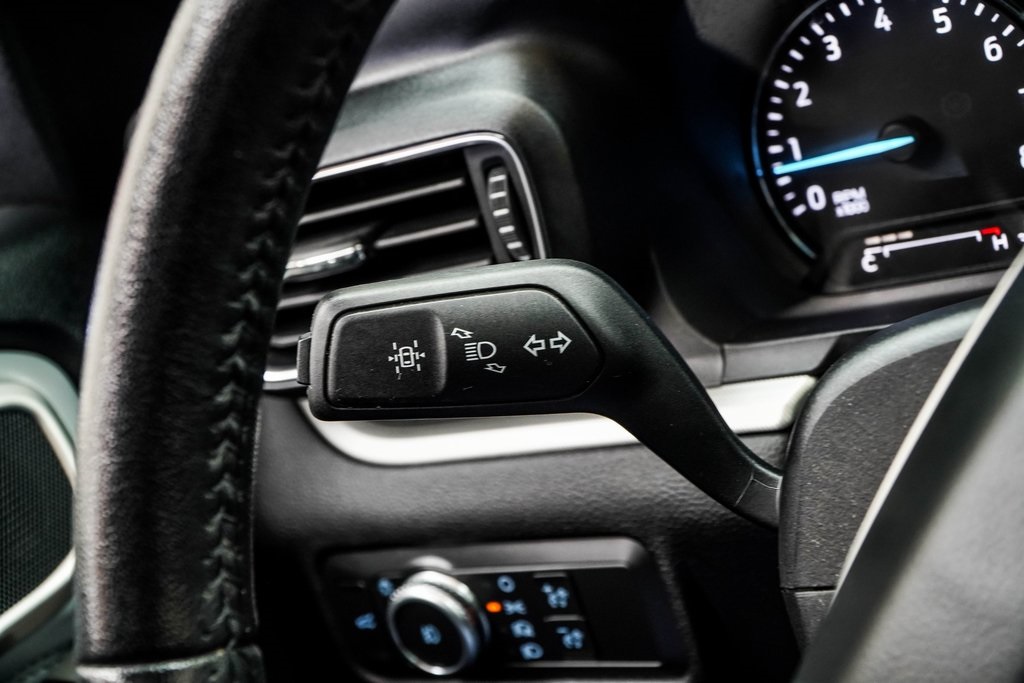 2022 Ford Explorer XLT Image 32 of 46