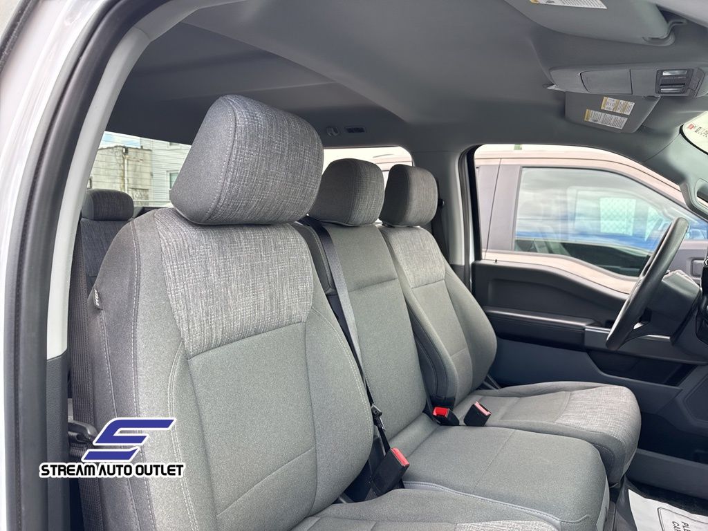 Vehicle image 24 of 25