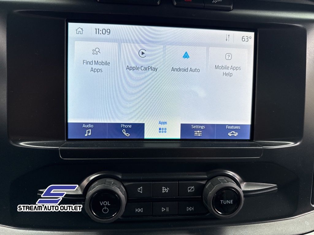 Vehicle image 14 of 25