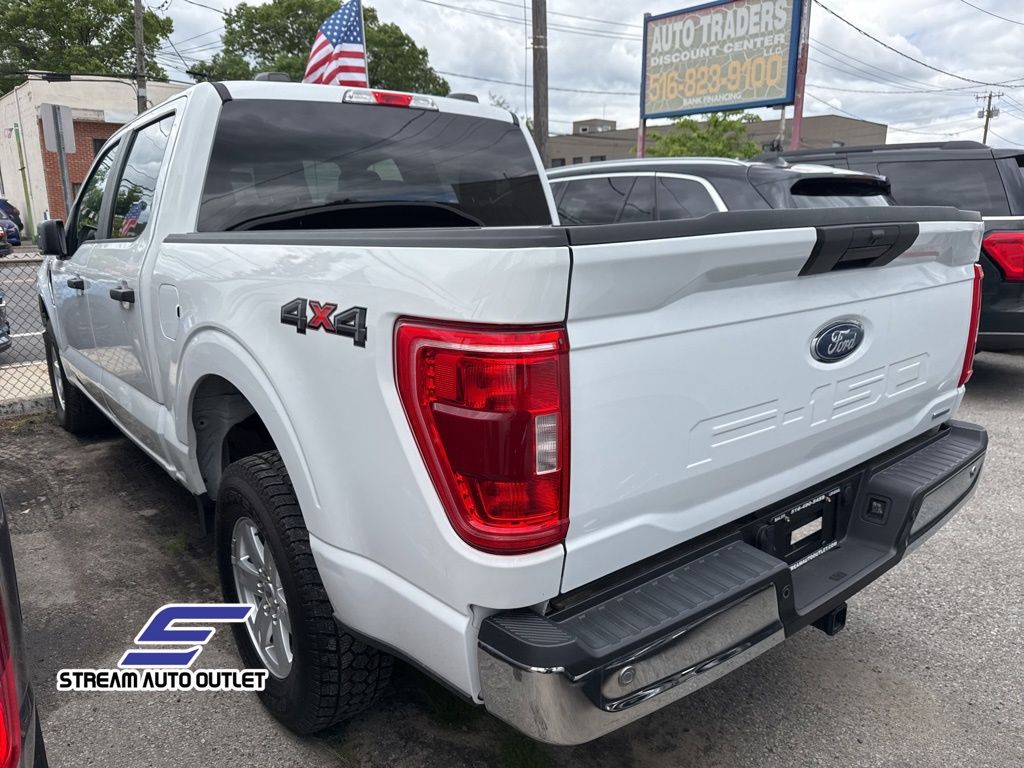 Vehicle image 6 of 25