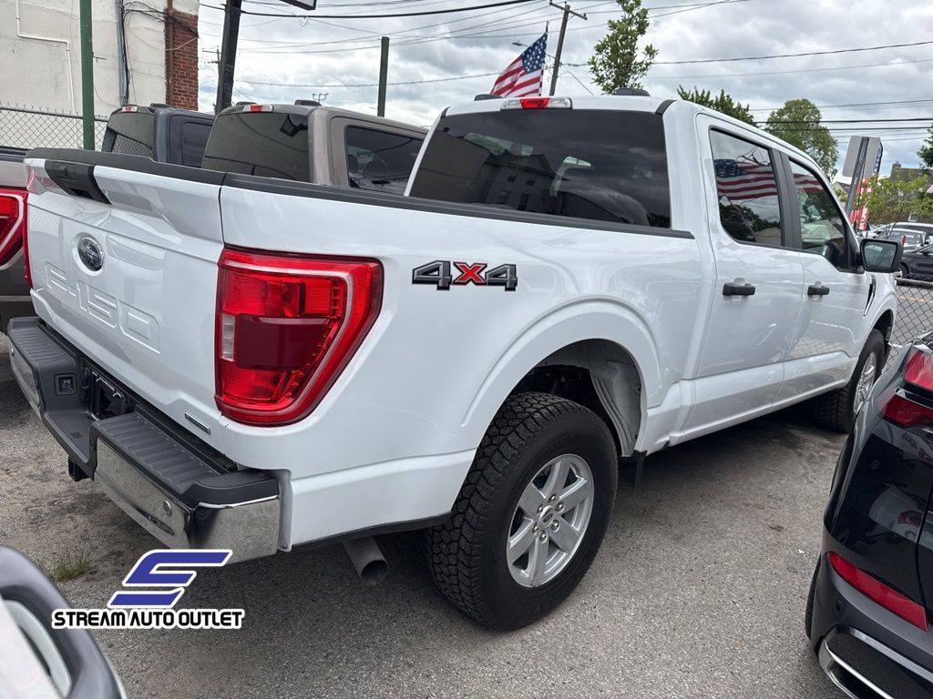 Vehicle image 5 of 25