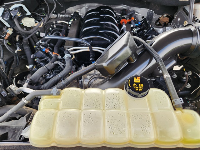 2022 Ford F-150 XLT Image 8 of 30