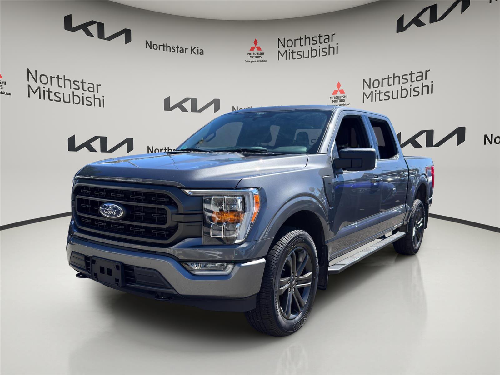 2022 Ford F-150 XLT Image 1 of 29