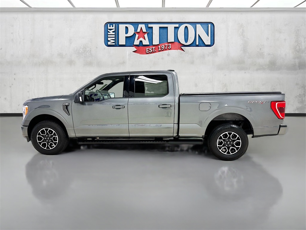 Vehicle image 9 of 30