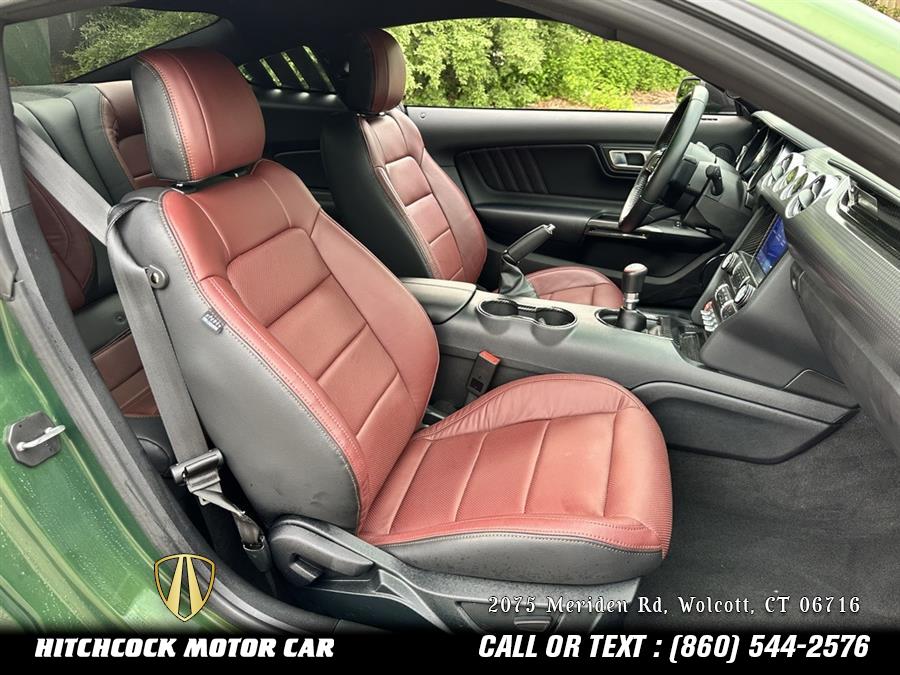 Vehicle image 24 of 27