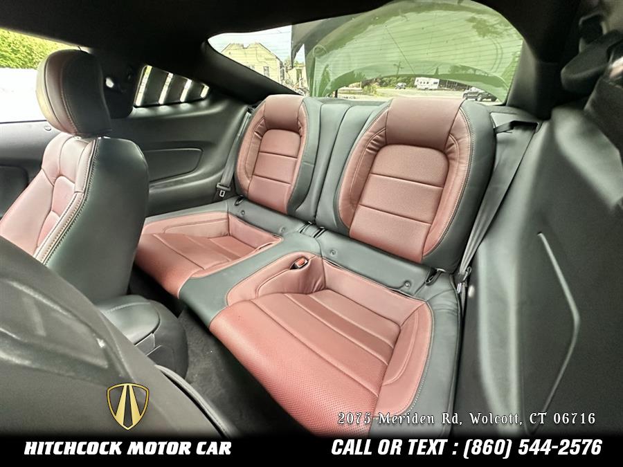 Vehicle image 23 of 27