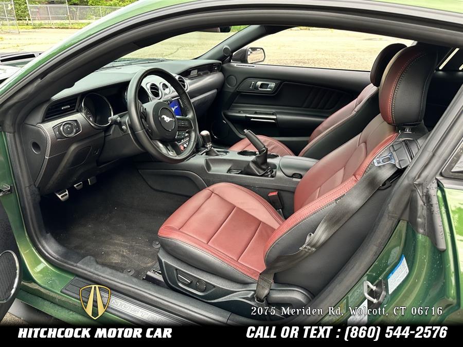 Vehicle image 17 of 27