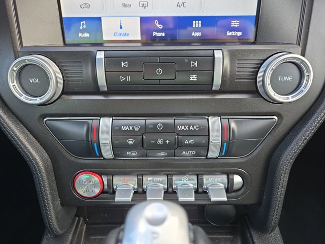 2022 Ford Mustang EcoBoost Image 27 of 28