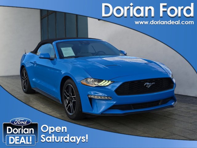 2022 Ford Mustang EcoBoost Image 3 of 28