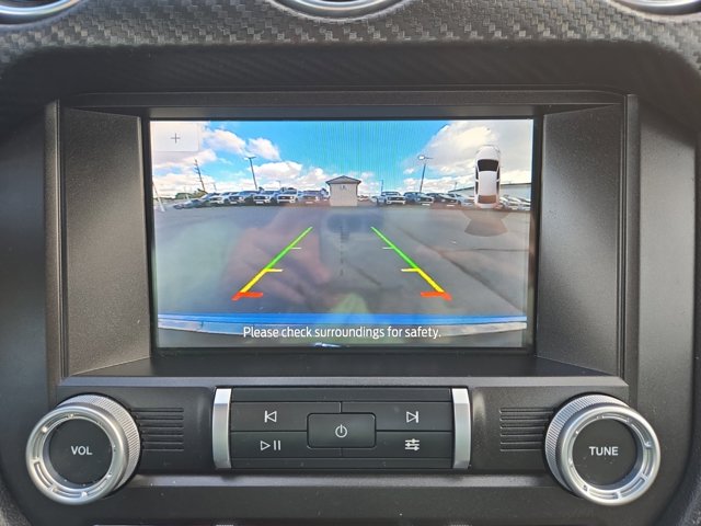 2022 Ford Mustang EcoBoost Image 19 of 28