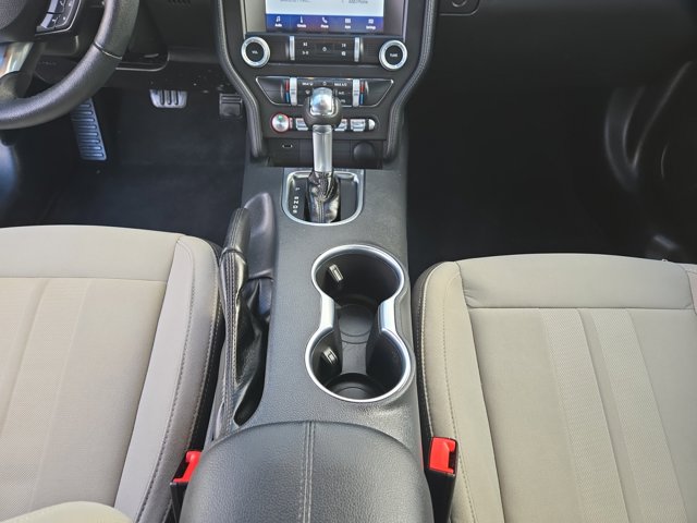 2022 Ford Mustang EcoBoost Image 22 of 28