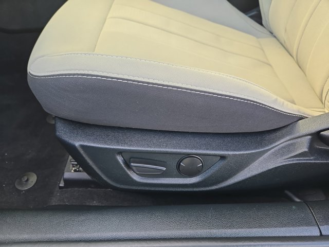 2022 Ford Mustang EcoBoost Image 26 of 28