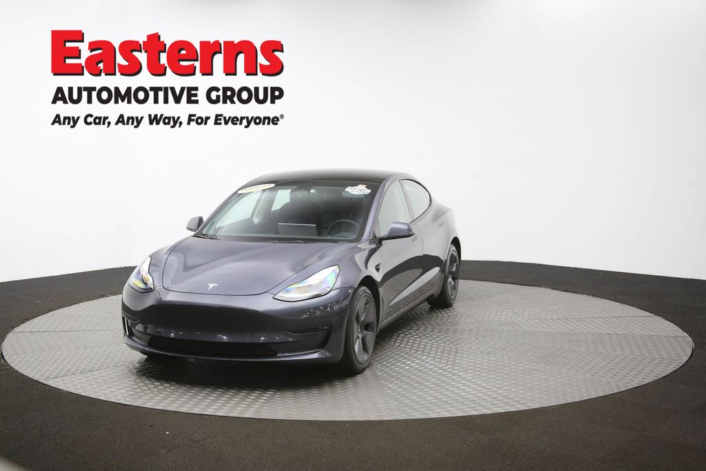 Vehicle image 1 of 60