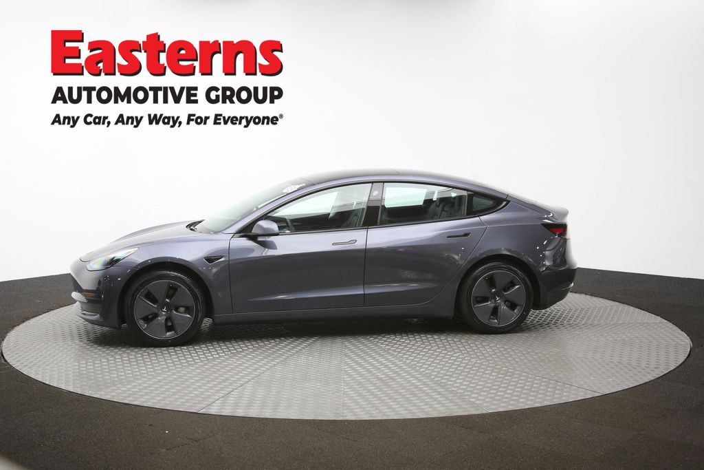 Vehicle image 35 of 60