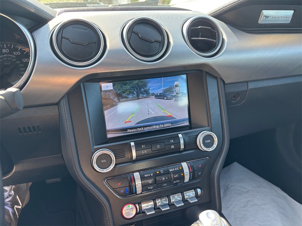 2022 Ford Mustang EcoBoost Premium Image 20 of 30