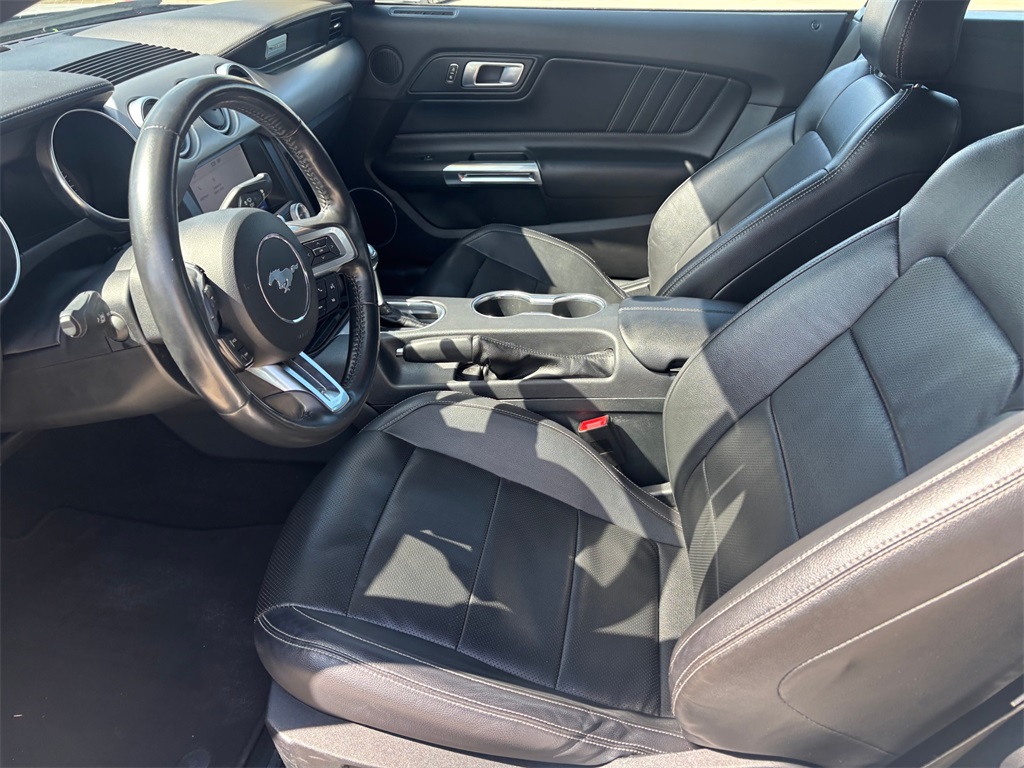 2022 Ford Mustang EcoBoost Premium Image 12 of 30