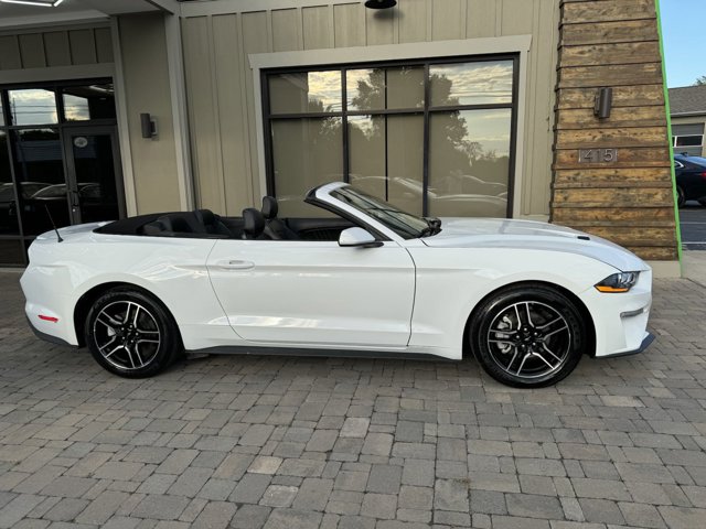 Vehicle image 14 of 36