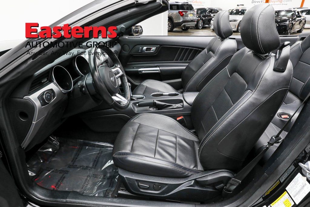 Vehicle image 44 of 60