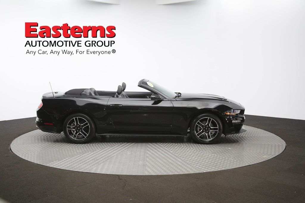 Vehicle image 17 of 60
