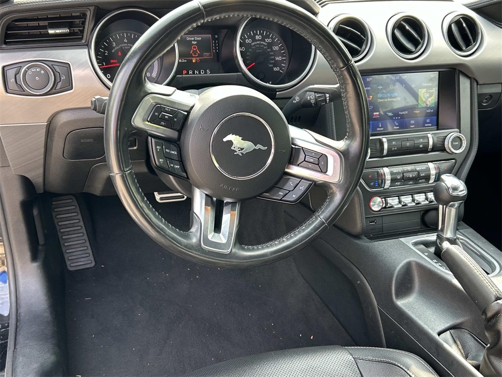 2022 Ford Mustang EcoBoost Premium Image 14 of 35