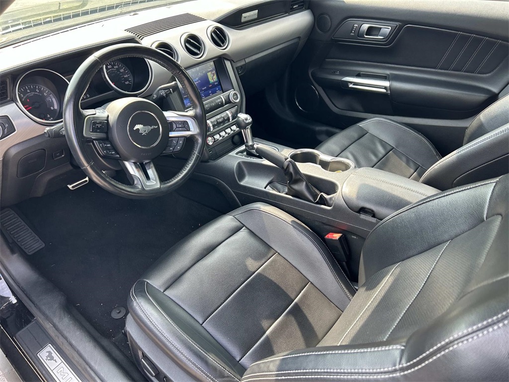 2022 Ford Mustang EcoBoost Premium Image 29 of 35