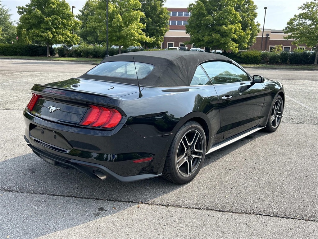 2022 Ford Mustang EcoBoost Premium Image 5 of 35