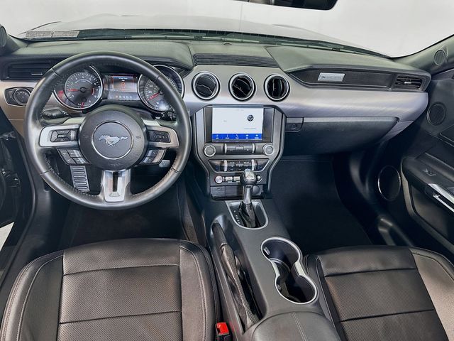 2022 Ford Mustang EcoBoost Premium Image 17 of 31