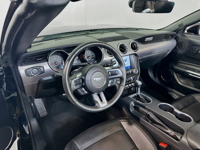 2022 Ford Mustang EcoBoost Premium Image 19 of 31