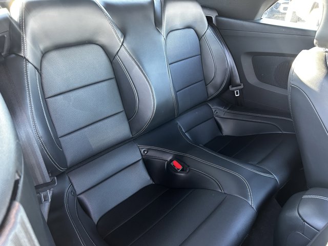 2022 Ford Mustang EcoBoost Premium Image 10 of 30