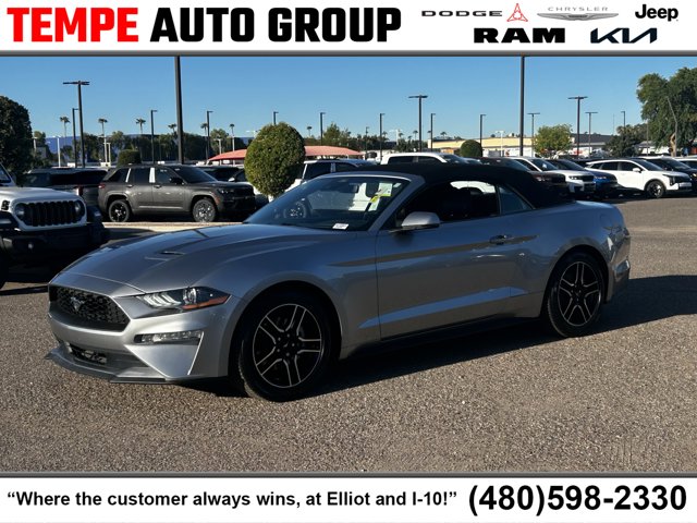 2022 Ford Mustang EcoBoost Premium Image 2 of 30