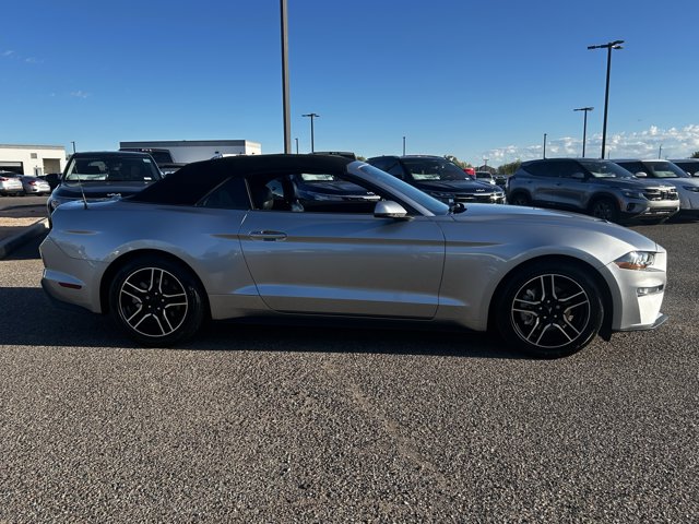2022 Ford Mustang EcoBoost Premium Image 4 of 30